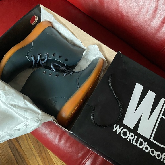 Brand new in box Worldboots. Size 6 (fit more like a size 7). - Picture 2 of 11
